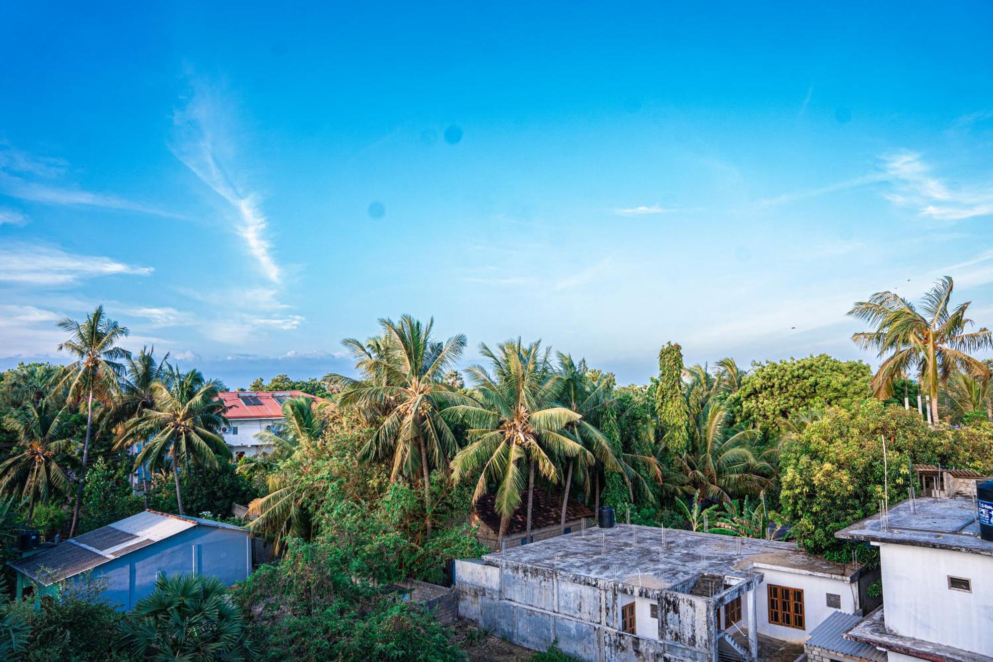 Theevanni Resort Trincomalee Exterior foto