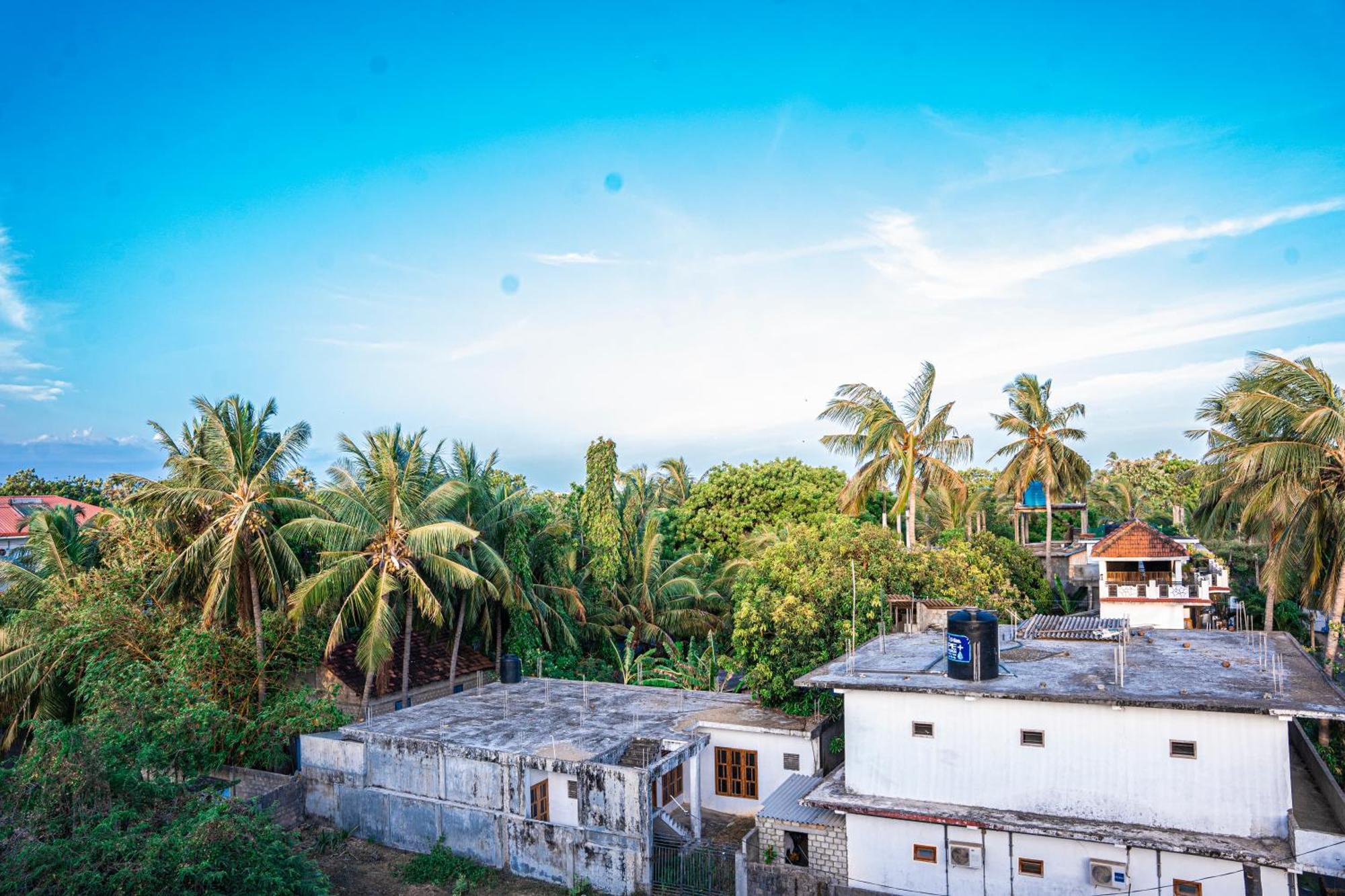 Theevanni Resort Trincomalee Exterior foto
