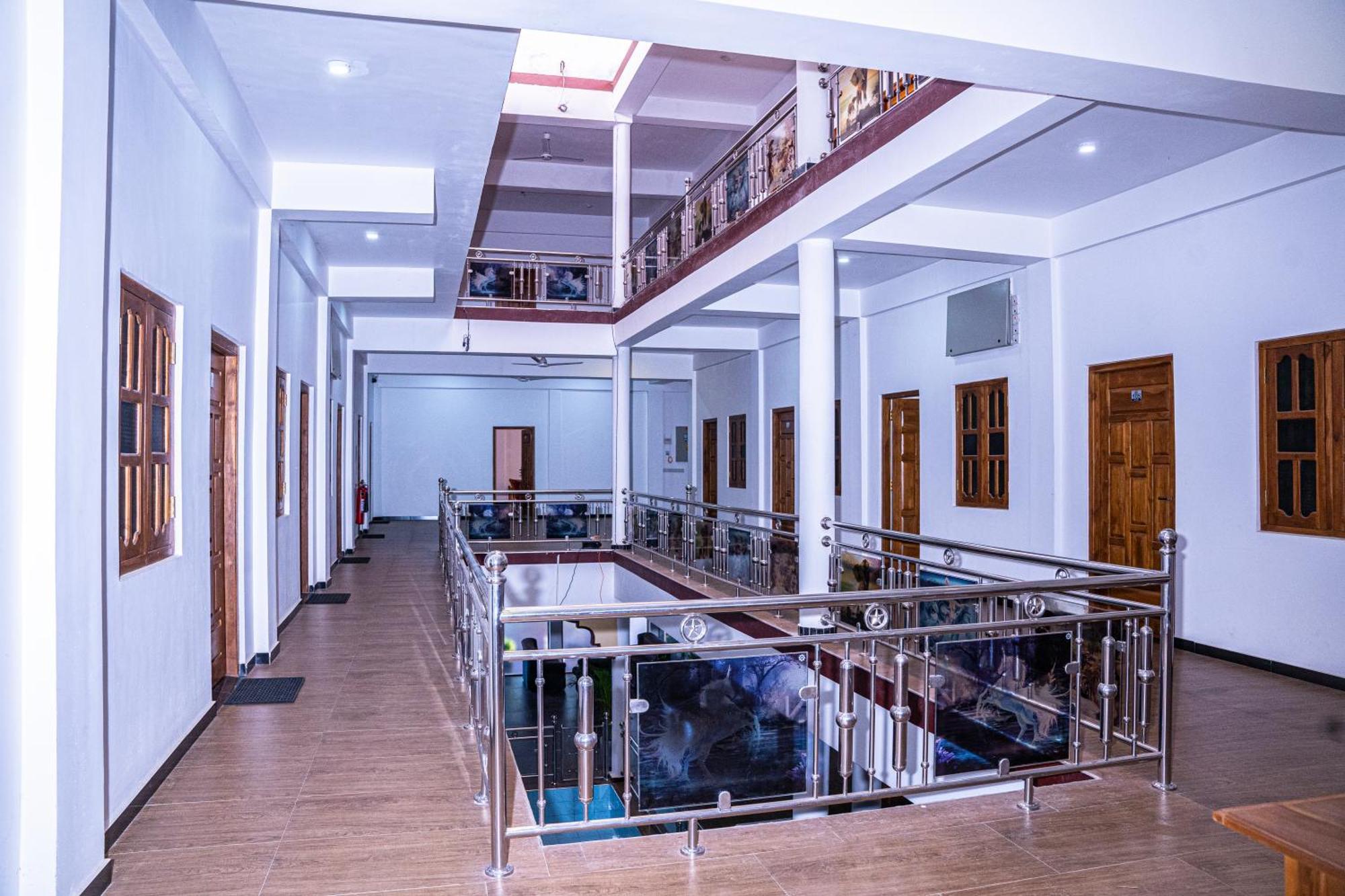 Theevanni Resort Trincomalee Exterior foto
